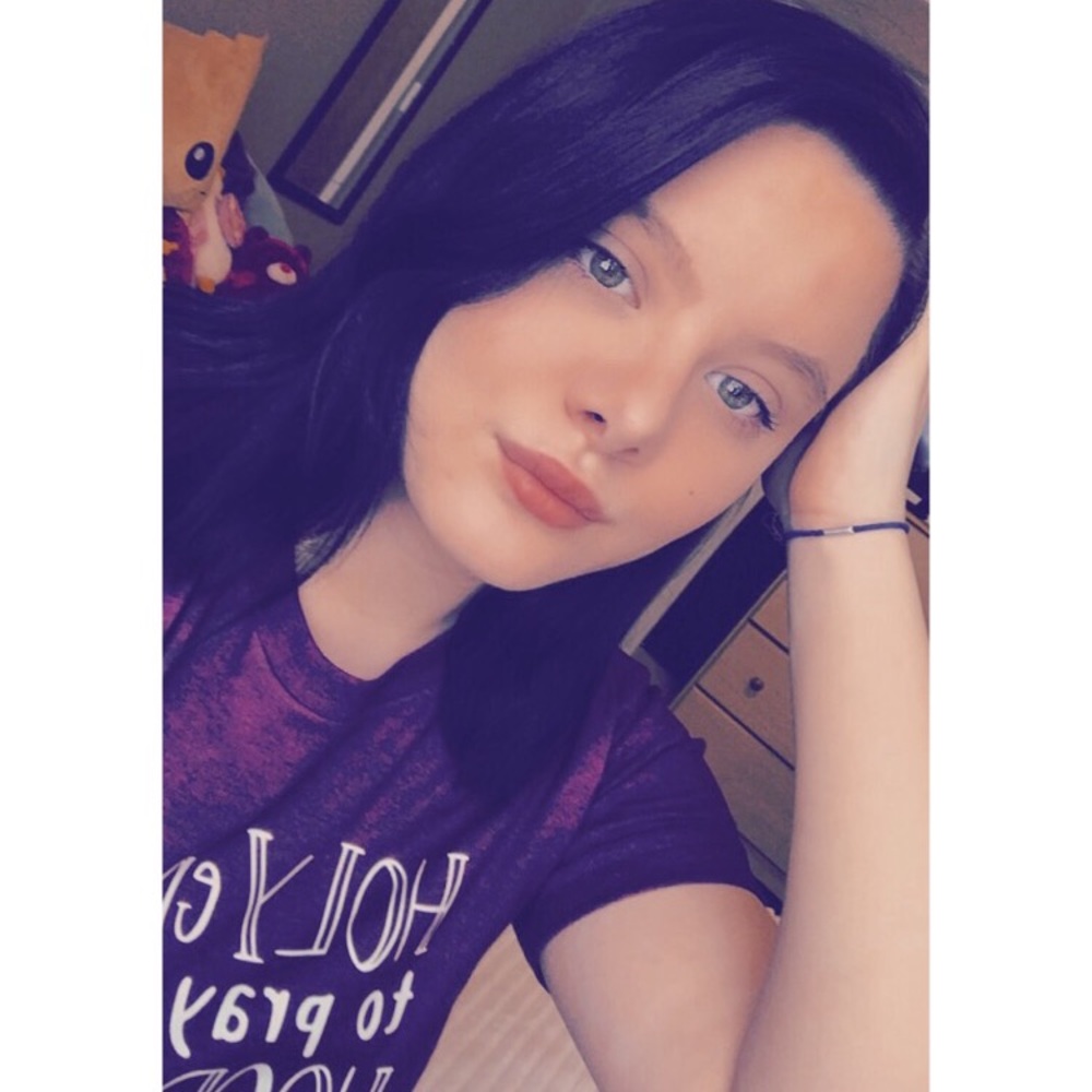 Meet your Posher, Haley